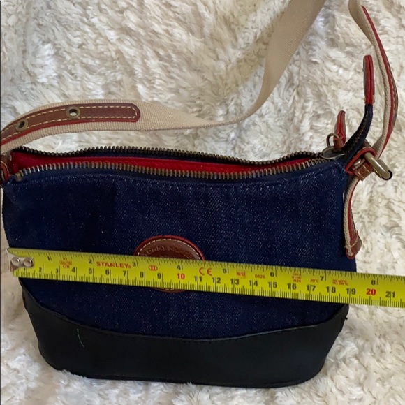 ‼️SOLD‼️ Tommy Hilfiger bag - Picture 2 of 8